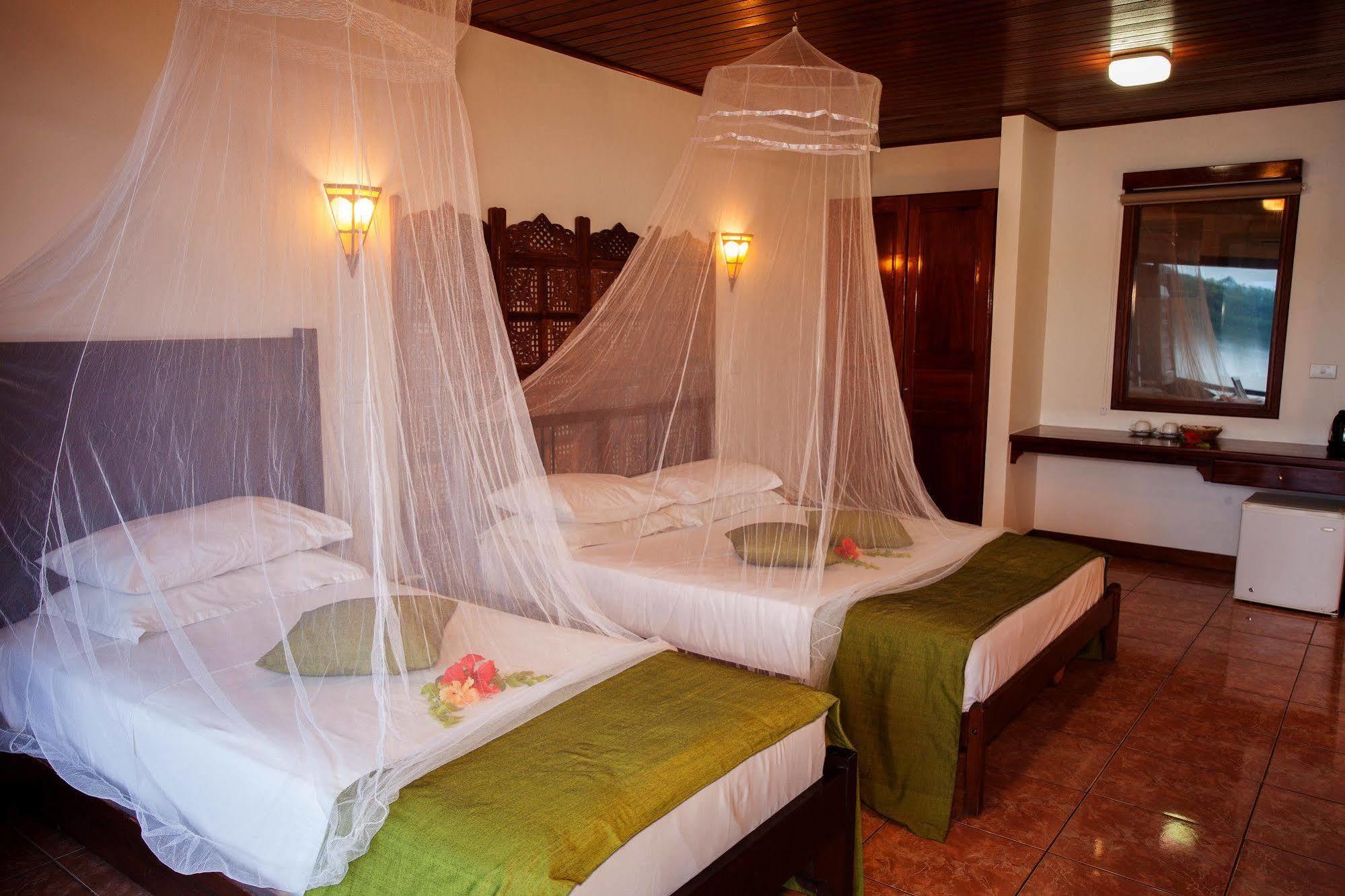 Sunset Bungalows Resort, Vanuatu Port Vila Luaran gambar