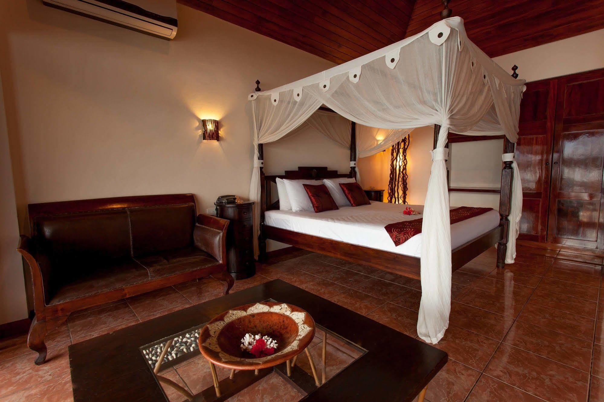 Sunset Bungalows Resort, Vanuatu Port Vila Luaran gambar